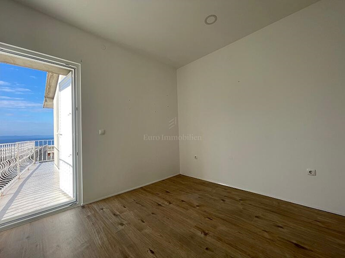 Flat sale PODGORA, SPLITSKODALMATINSKA EURO IMMOBILIEN Rijeka