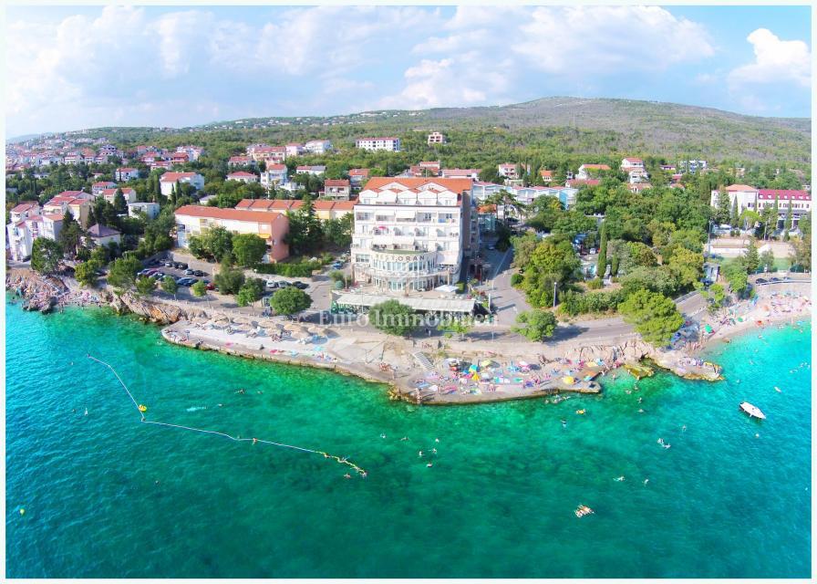 Коммерческая площадь CRIKVENICA, 8.000.000 €