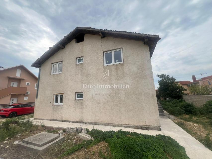 Дом POLAČA, 148.000 €