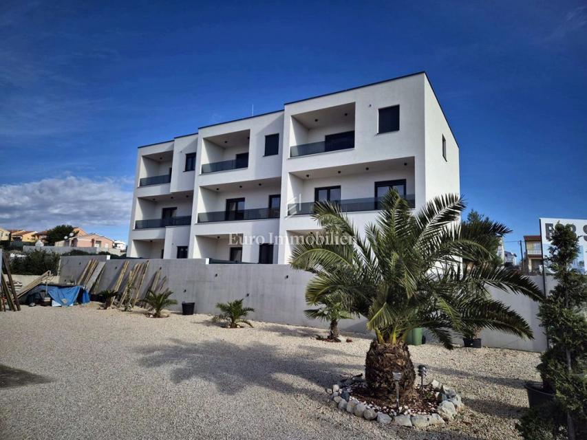 Vodice, NOVOGRADNJA, Stanovi na mirnoj lokaciji