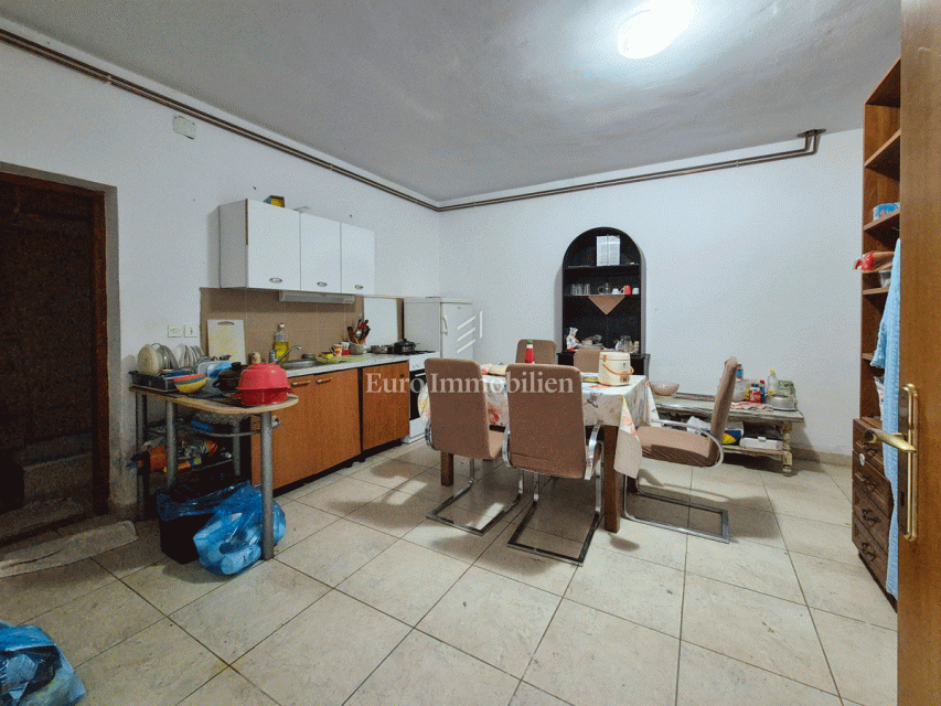 image 28