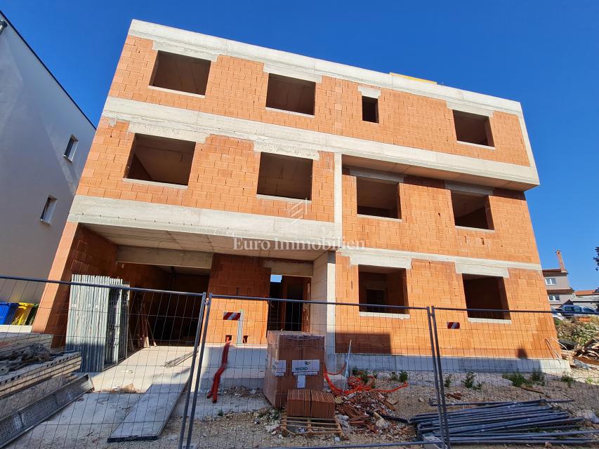 Pula – Penthouse v novogradnji z garažo