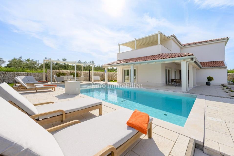 Дом BARBAN, 1.200.000 €