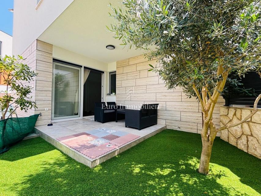 Квартира NOVALJA, 290.000 €