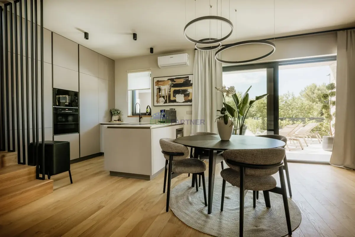 image 31