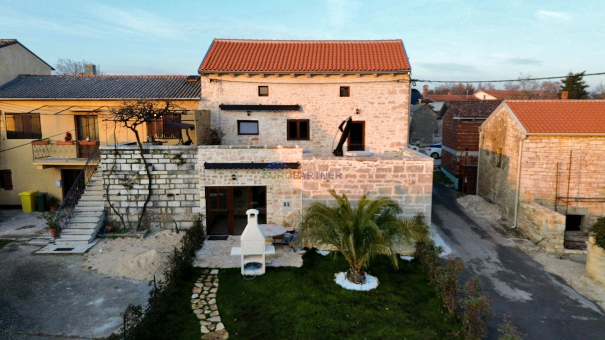 Casa TINJAN, 345.000 €