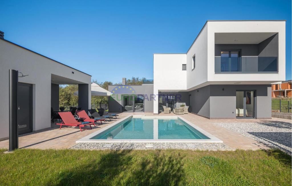Дом POREČ, 745.000 €