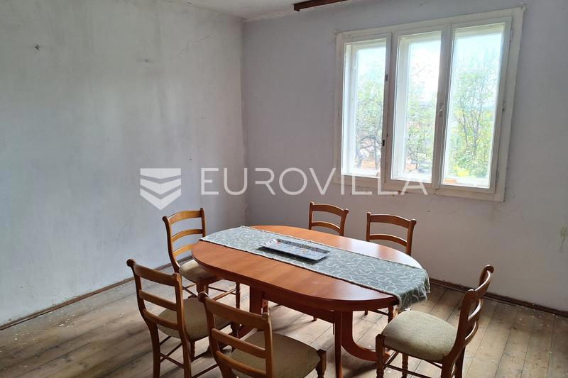 Дом DUGA RESA, 58.000 €