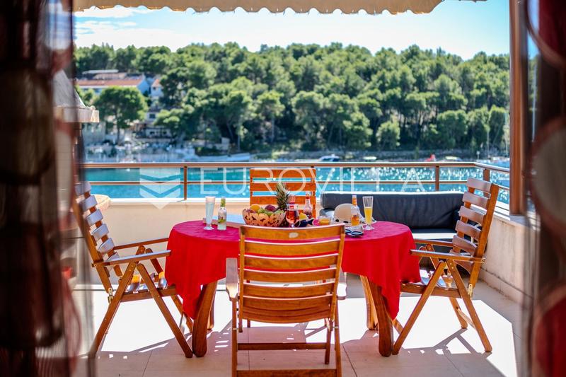 Appartamento BRAČ, 431.000 €