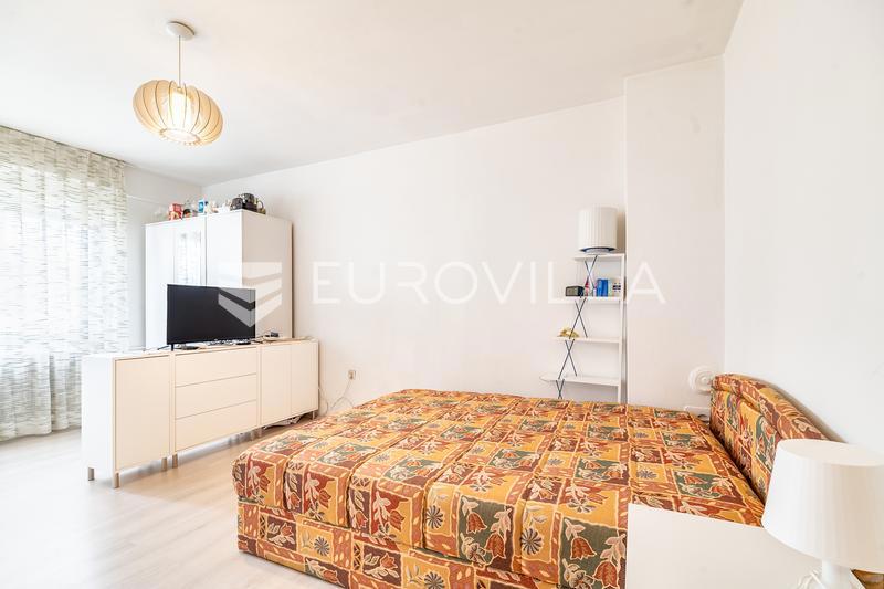 Appartamento ZAGREB, 700 €