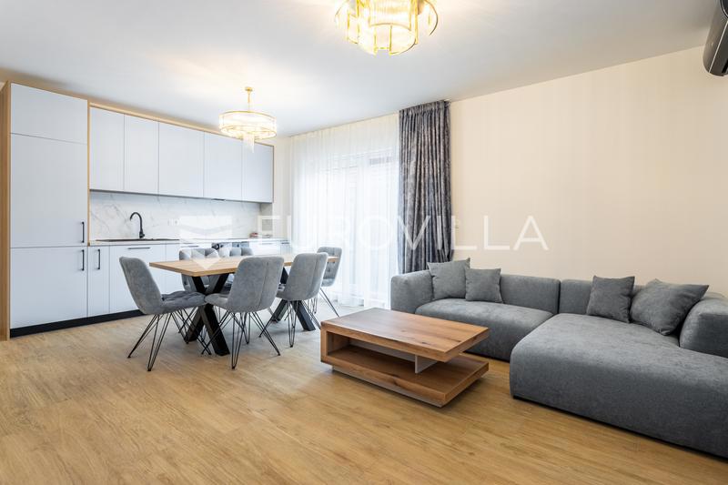 Квартира PODSTRANA, 850 €