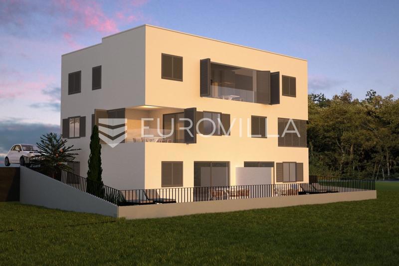 Appartamento PRIMOŠTEN, 299.790 €