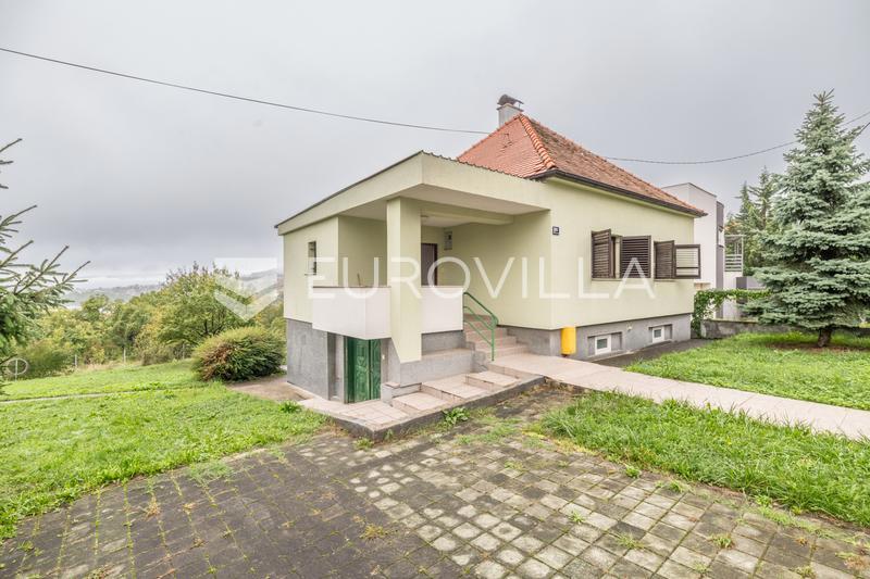 Дом ZAGREB, 250.000 €