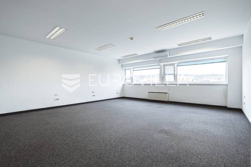 Коммерческая площадь ZAGREB, 750 €