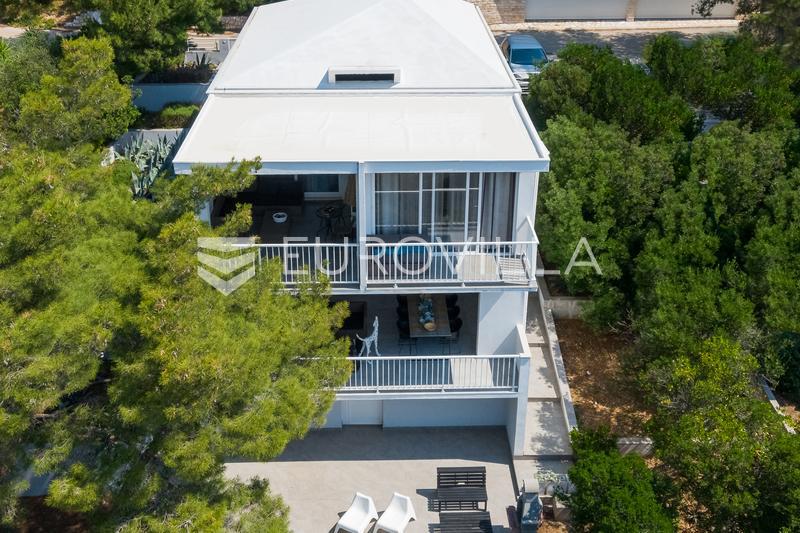 Дом KORČULA, 950.000 €