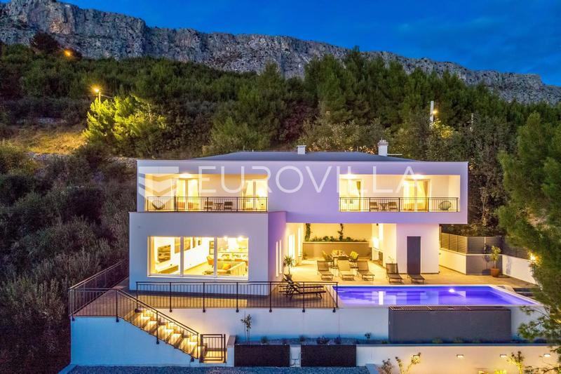 Casa DUGI RAT, 1.490.000 €