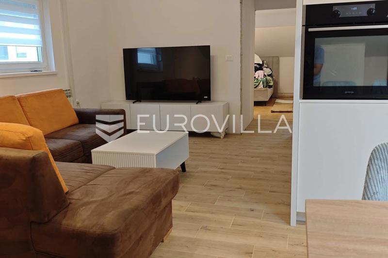 Appartamento ZAGREB, 900 €
