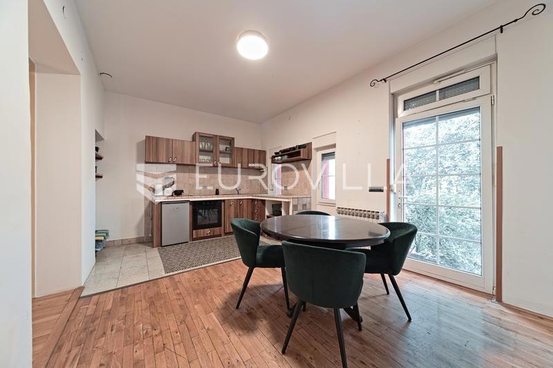 Квартира OSIJEK, 700 €