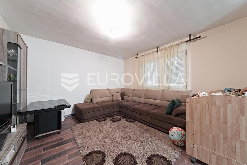 Дом BILJE, 180.000 €