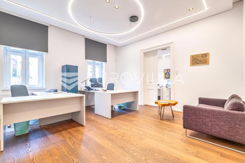 Locale commerciale ZAGREB, 1.500 €