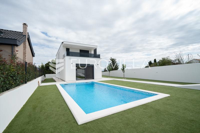 Casa ZADAR, 850.000 €