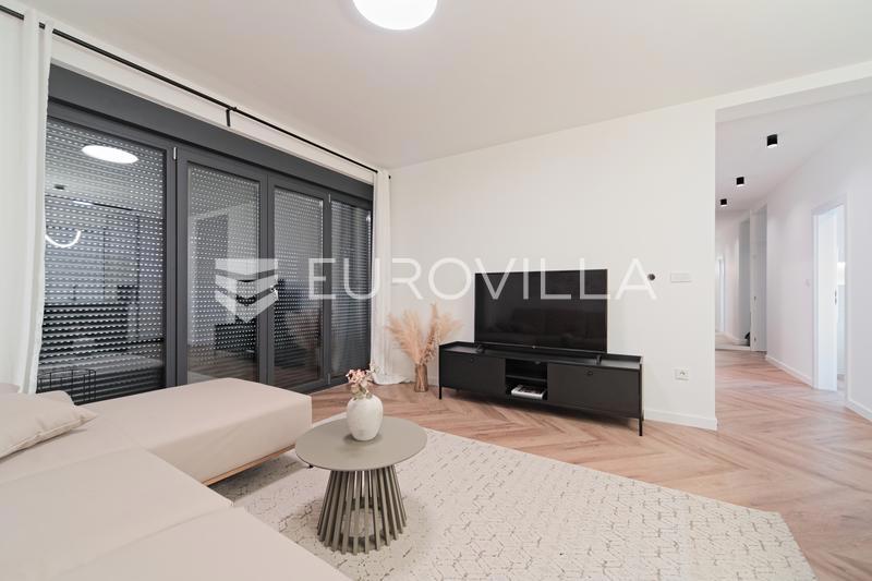 Appartamento OSIJEK, 220.000 €