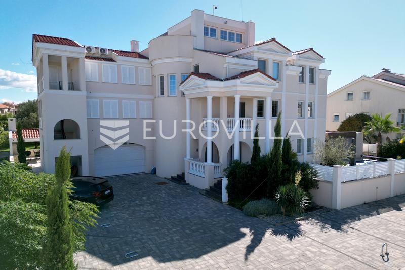 Appartamento NIN, 1.384.680 €