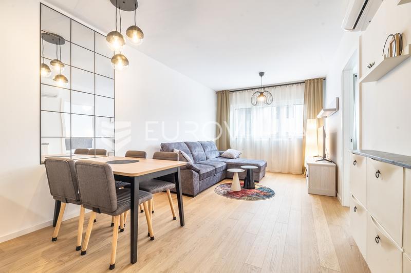 Appartamento VELIKA GORICA, 800 €