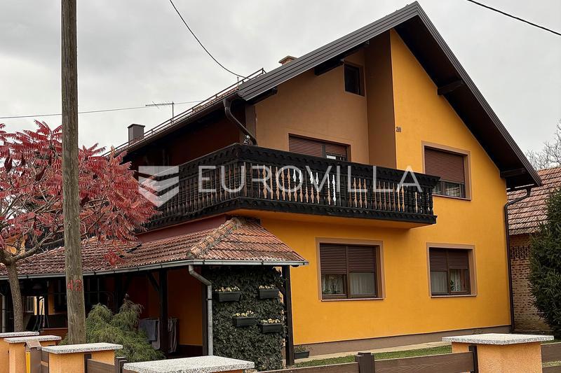 Дом BJELOVAR, 370.000 €