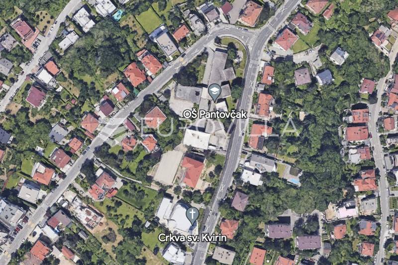 Дом ZAGREB, 1.600.000 €