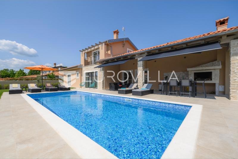 Дом KANFANAR, 695.000 €