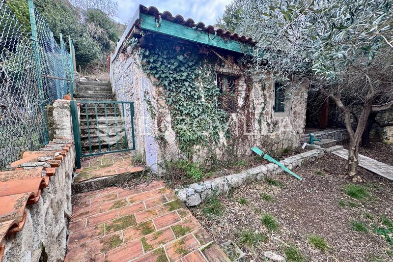 KOSTRENA SVETA LUCIJA