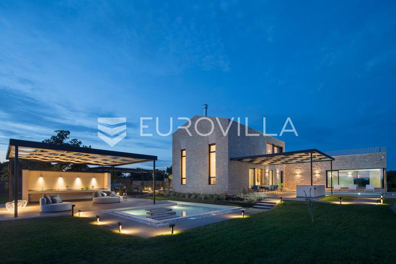 Дом BALE, 2.500.000 €