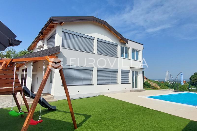 Casa VINICA, 585.000 €