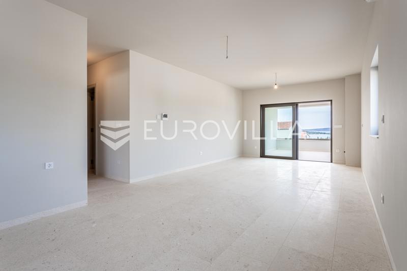 Vodice, NEW BUILD, modern two-bedroom apartment with sea view, 450 m from the sea, S4