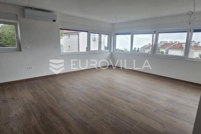 Квартира KASTAV, 1.500 €