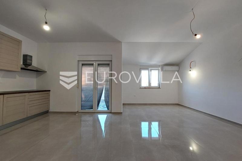 Appartamento LIŽNJAN, 241.500 €