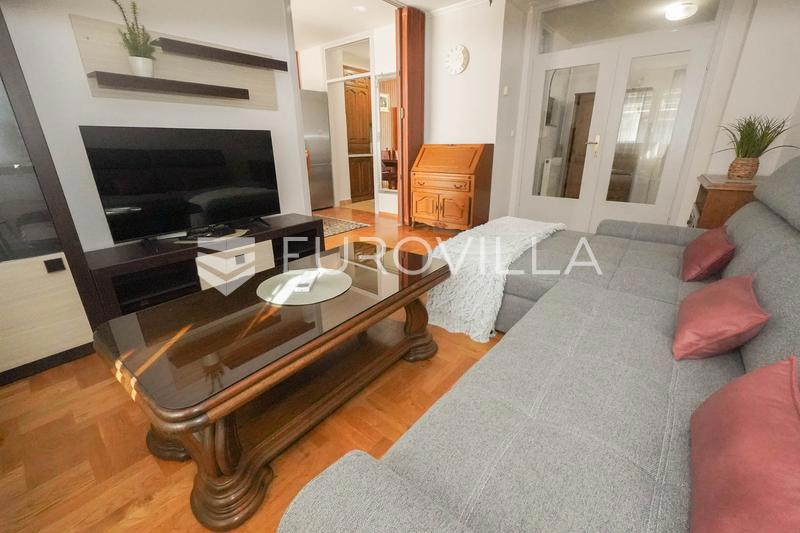 Appartamento ZADAR, 1.200 €