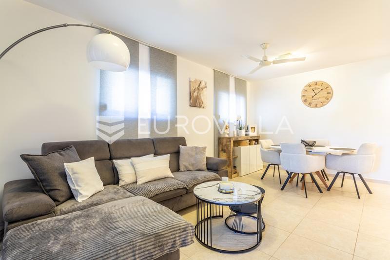 Appartamento ČIOVO, 304.000 €