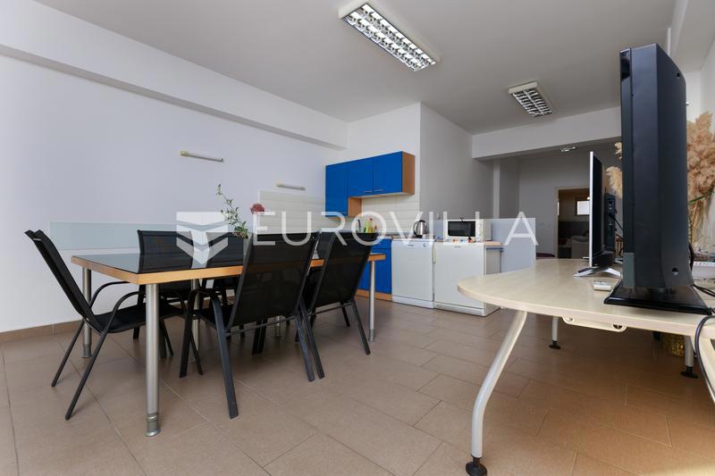 Коммерческая площадь RIJEKA, 1.500 €