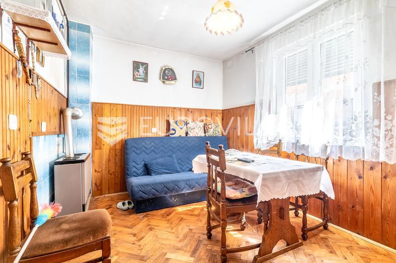 Дом ZAGREB, 220.000 €