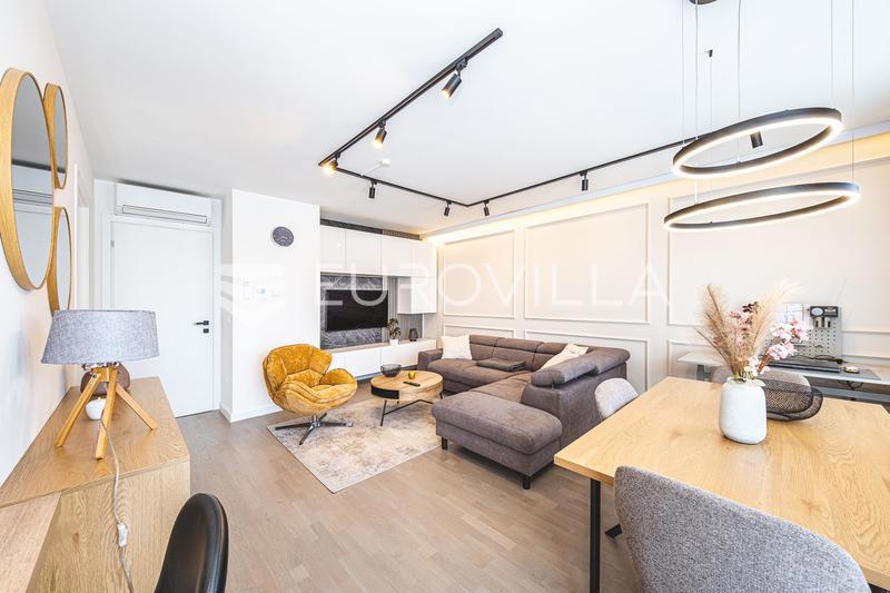 Appartamento VELIKA GORICA, 1.200 €