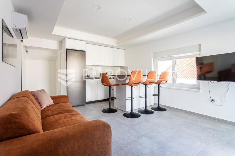 Дом ROGOZNICA, 1.250.000 €