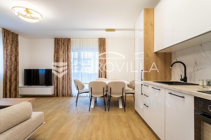 Квартира PODSTRANA, 750 €