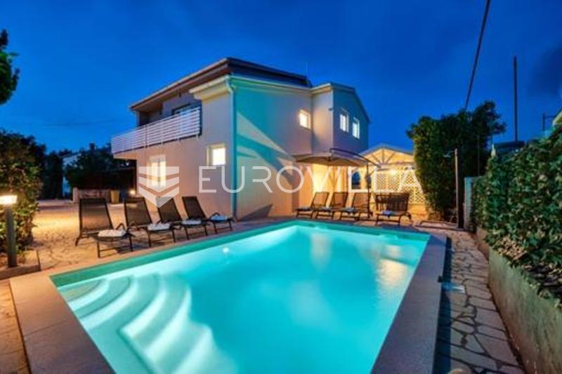 Дом LIŽNJAN, 512.000 €