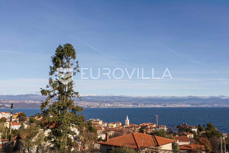 Appartamento LOVRAN, 590.000 €