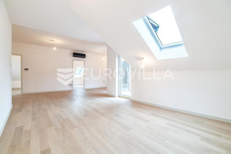 Квартира SAMOBOR, 270.000 €