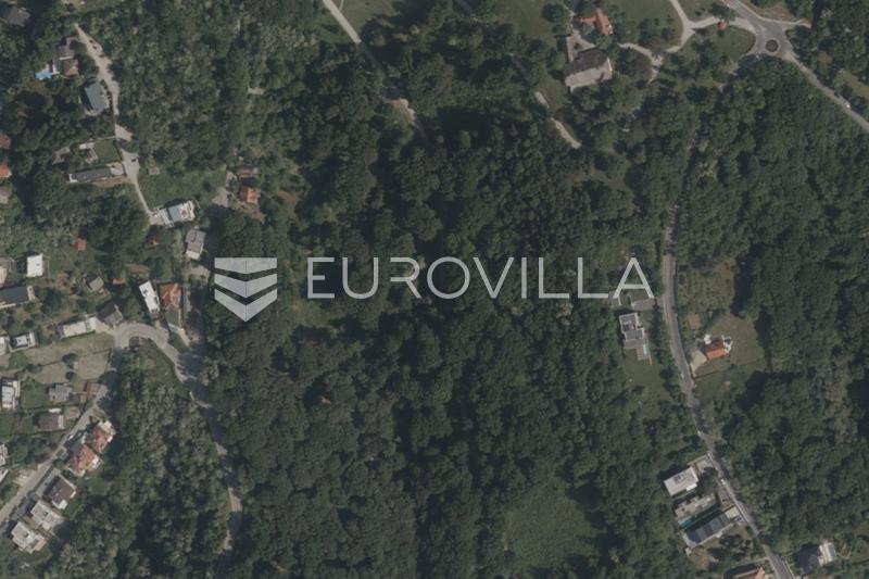 Участок ZAGREB, 199.000 €