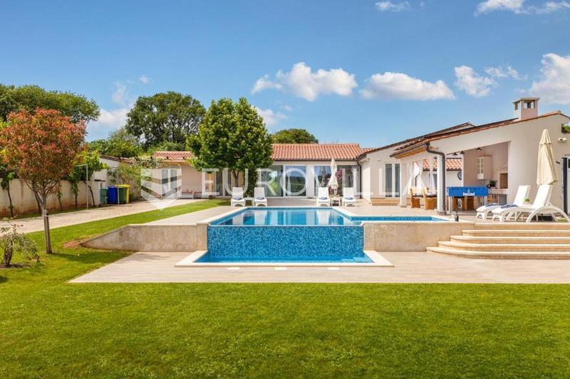 Дом MEDULIN, 3.500 €