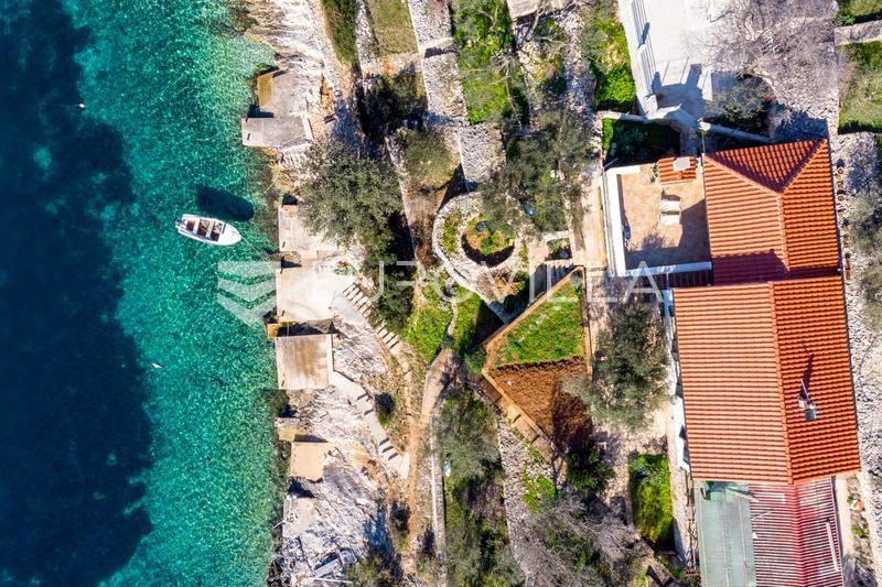 VELA LUKA